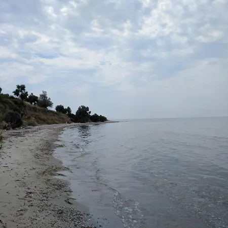 Lägenhet εξοχική κατοικία δίπλα στην θάλασσα *